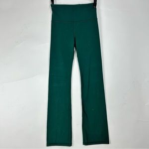 Athleta Elation straight leg pant in forest green - size XS Petite